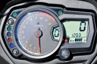 vol104_BANDIT1250F_03