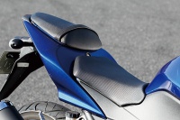 vol106_Ninja250R_06