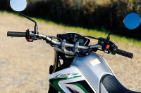 vol106_SEROW250_04