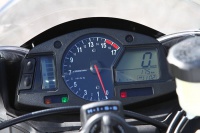 vol106_CBR600RR_02