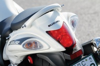 vol106_HAYABUSA1300_06