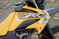 vol108_XR230M_05