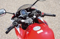 vol110_CBR250R_04