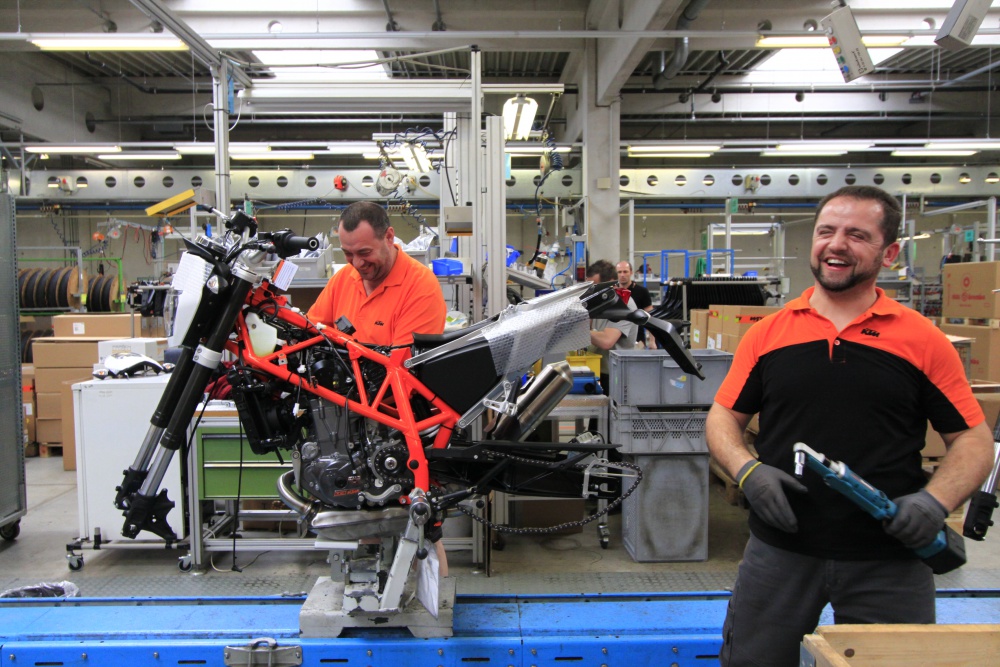KTM ザルツブルグ 本社工場