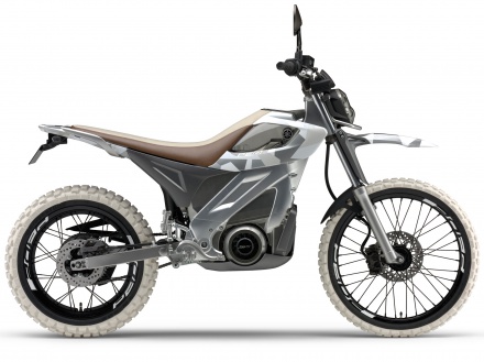 PED2 ピーイーディー2 ヤマハ 東京モーターショー2015