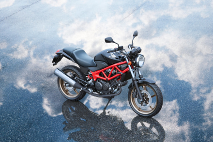 ホンダVTRまとめ：伝統の250cc Vツインネイキッドの歴史と魅力を徹底解説