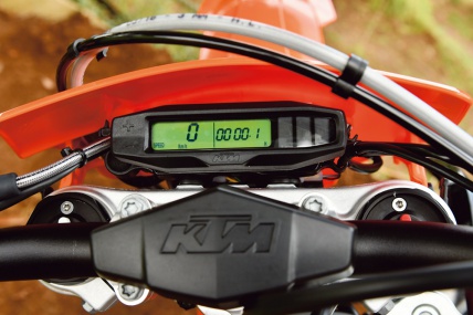 no173_125xc-w_04