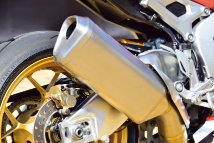 ホンダ・CBR1000RRのサイレンサー