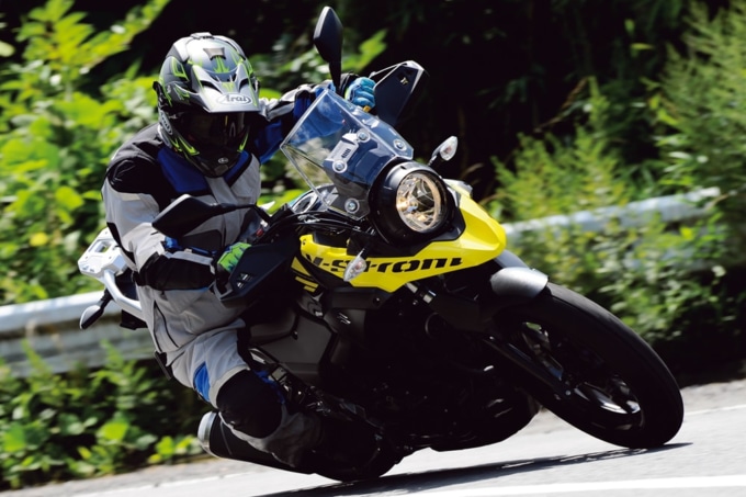 Vストローム250でリーンイン走行のインプレ