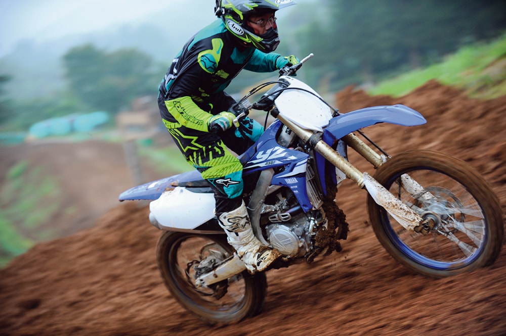 ヤマハのYZ450Fをオフロードコースで試乗インプレッション