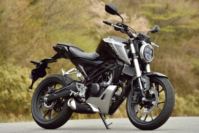ホンダのCB125Rの7:3スタイリング
