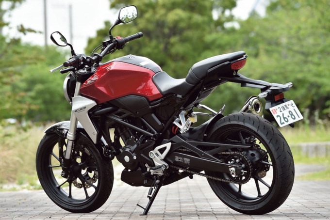 ホンダのCB250Rの後7:3スタイリング