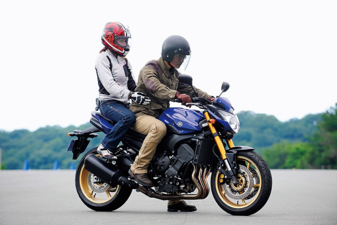 YAMAHA FZ8
