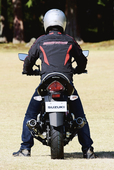 SUZUKI GW250(GSR250)