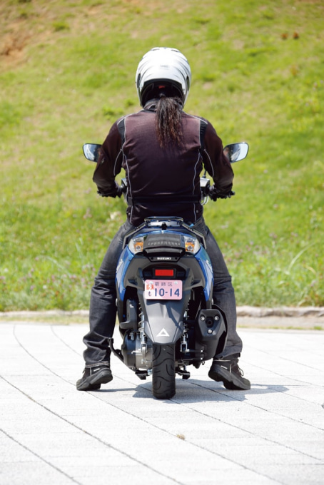 SUZUKI スウィッシュ