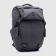 CHROME PIKE PACK フラップを垂らしたスタイル