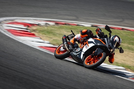 KTM RC 390(POWERPARTS装着車)