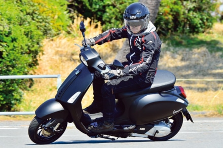 VESPA スプリント150 ノッテ
