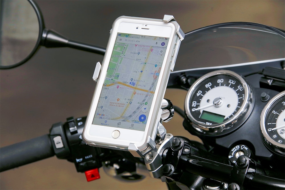 サインハウス マウントシステム A-45でiPhoneをマウント