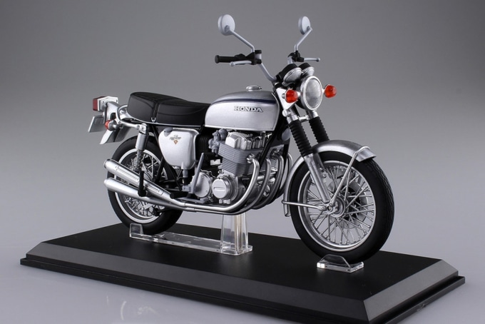 アオシマ 1/12完成品バイク Honda CB750FOUR (K2) シルバー