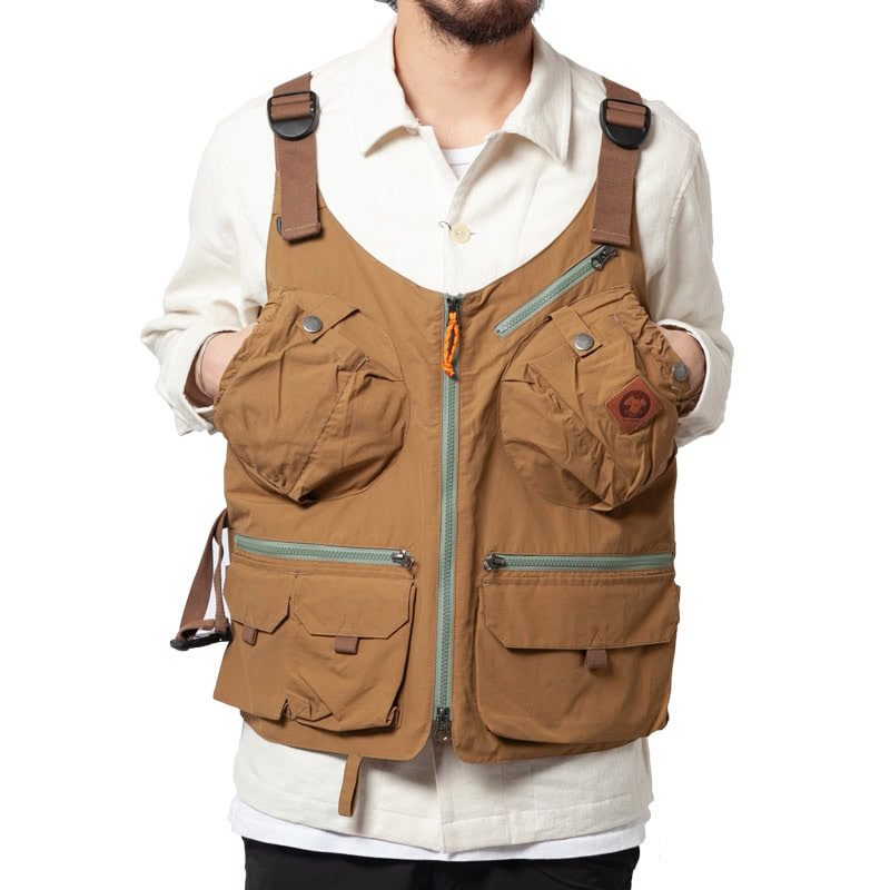 grn outdoor TEBURA VEST21 着用イメージ