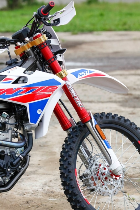 FANTIC ENDURO250 倒立フォーク