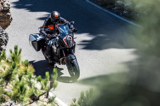 KTM 1290 SUPER ADVENTURE S(POWERPARTS 装着車)