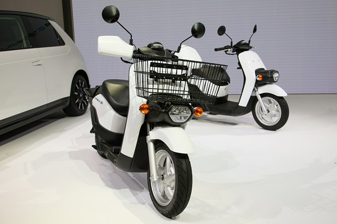 BENLY e(ベンリー イー)とGYRO e(ジャイロ イー)