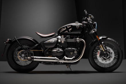 TRIUMPH BOBBER TFC(トライアンフ ボバーTFC)右サイドビュー