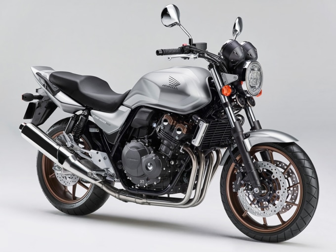 ホンダ CB400SF 特別仕様車(マットベータシルバーメタリック)