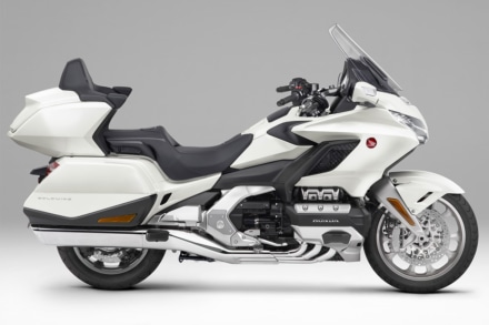 HONDA Gold Wing Tour Dual Clutch Transmission〈AIRBAG〉(2020年モデル)パールグレアホワイト