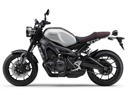 2020年モデル YAMAHA XSR900(マットグレー)左サイドビュー