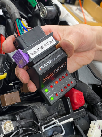 PowerTRONIC(パワートロニック)をストックカプラーに取り付け