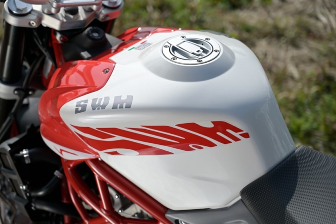 SWM VA'RE:Z125のタンク