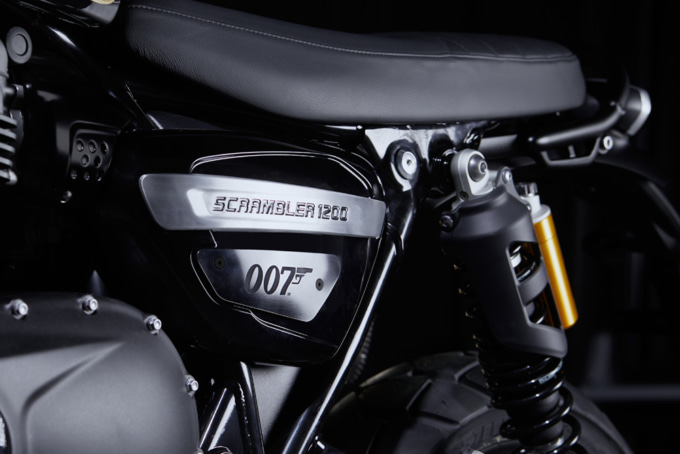 TRIUMPH(トライアンフ) Scrambler 1200 Bond Edition