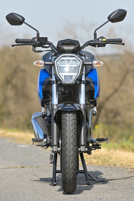 SUZUKI GIXXER150(2020年モデル)フロントビュー