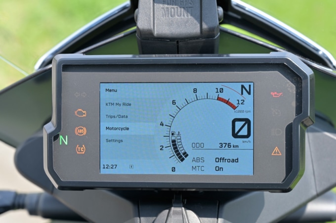 KTM 390ADVENTURE(2020年モデル)の5インチディスプレイ