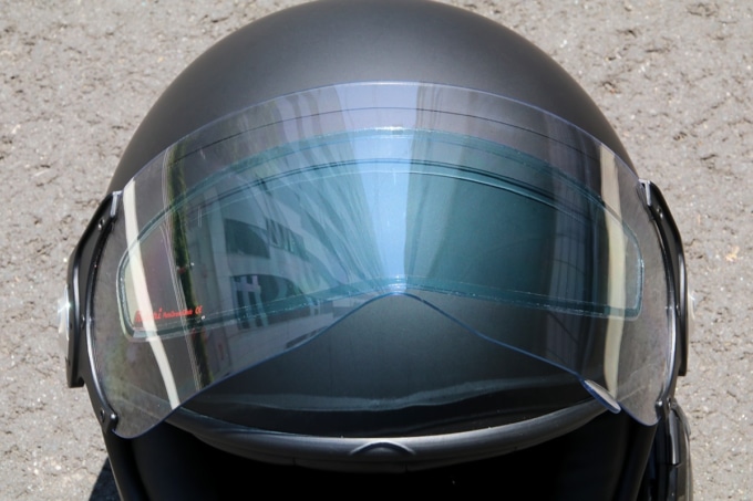 日差しに当たり色が変化したRaleri Photochromic Antifog Insert(ラレリー フォトクロミック アンチフォグ インサート)