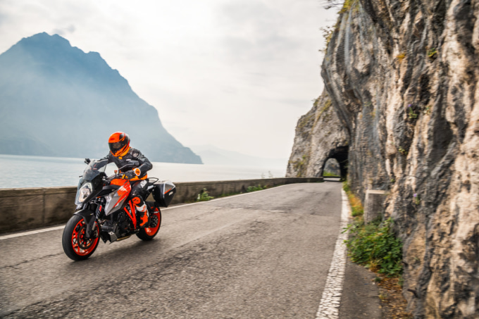 KTM 1290 SUPER DUKE GT(2018)
