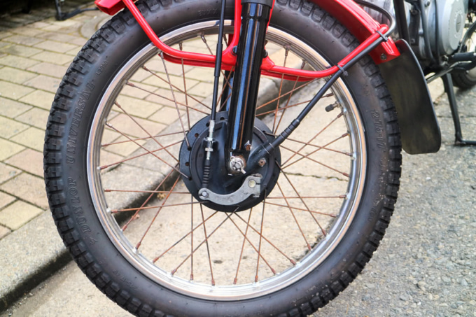 CT110ハンターカブのスポークホイール