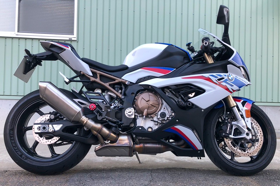 フィードスポーツジャパン BMW S1000RR用 レーシングステップキット(バックステップキット)