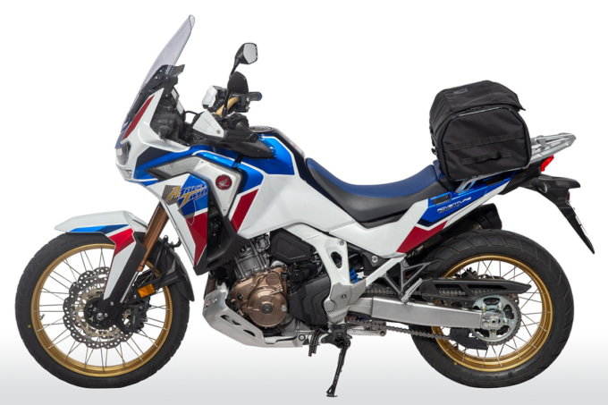 GWM X-OVER(クロスオーバー)リアバッグ 装着イメージ:HONDA CRF1000L AFRICA TWIN