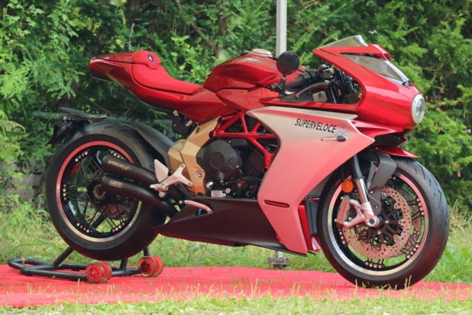 MV AGUSTA試乗会 SUPERVELOCE 800 Serie ORO(展示車両)
