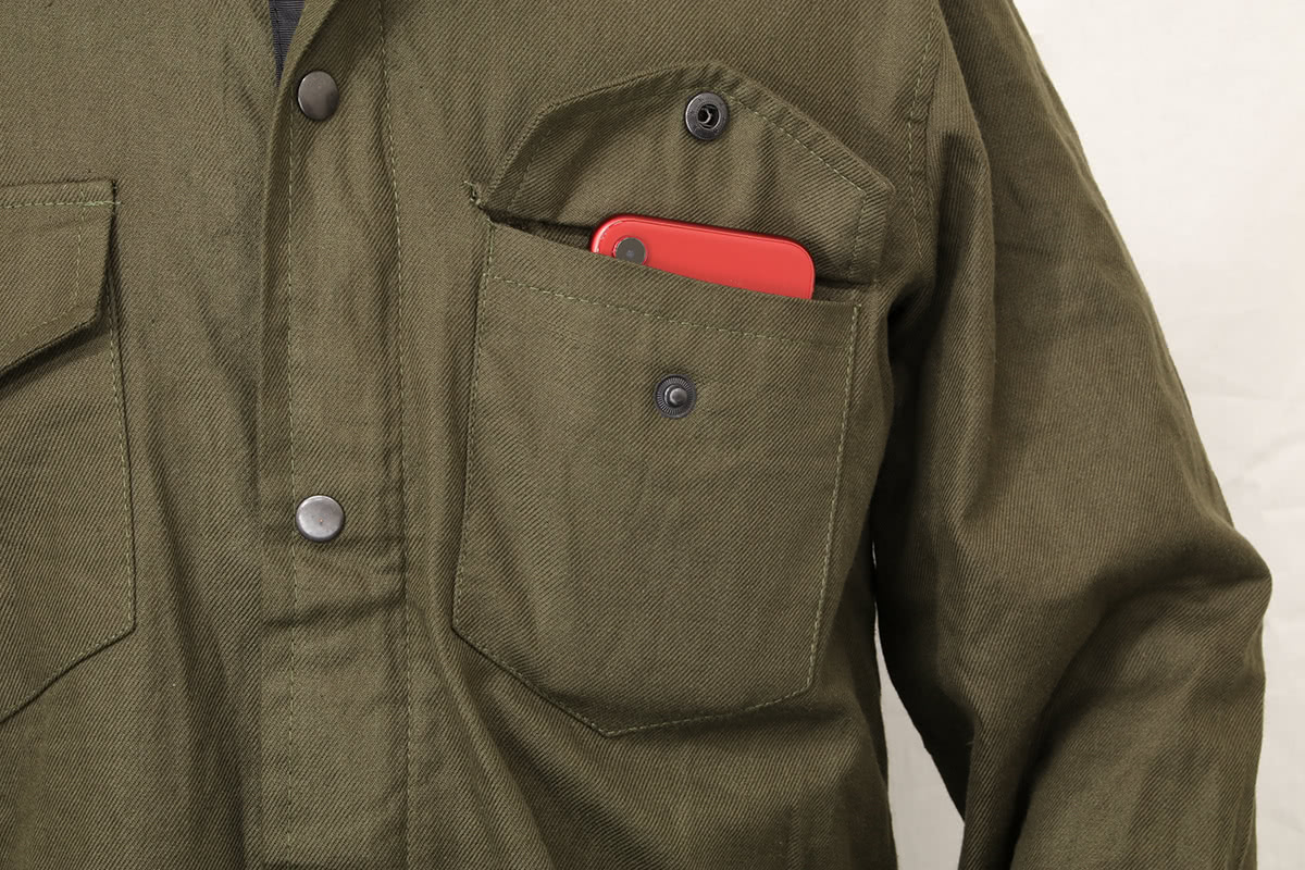 RIDEZ MOTO SHIRTS with KEVLARの胸ポケット