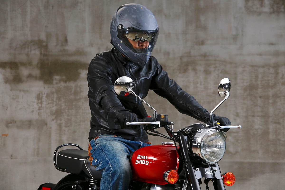 クラシカルタイプの車両とWINS X-ROAD COMBATの組み合わせ