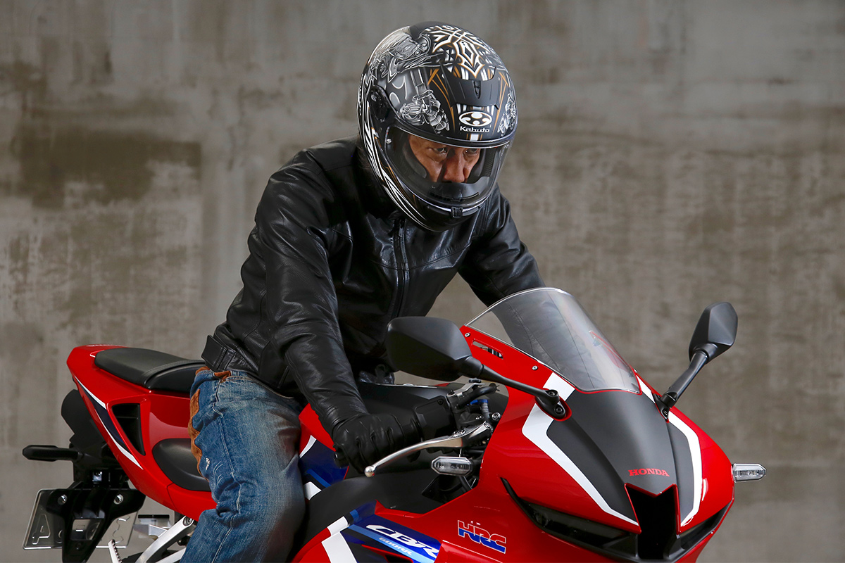 AEROBLADE-5×スーパースポーツ