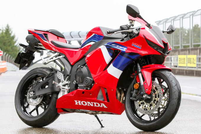 2021年モデルHONDA CBR600RR(2BL-PC40)7:3ビュー