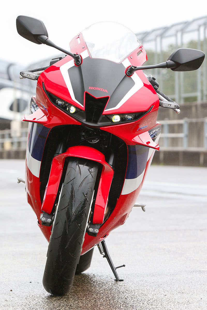 2021年モデルHONDA CBR600RR(2BL-PC40)フロントビュー