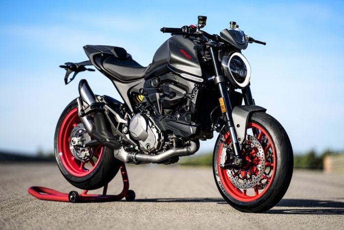 DUCATIのモンスターが生産累計35万台を達成!