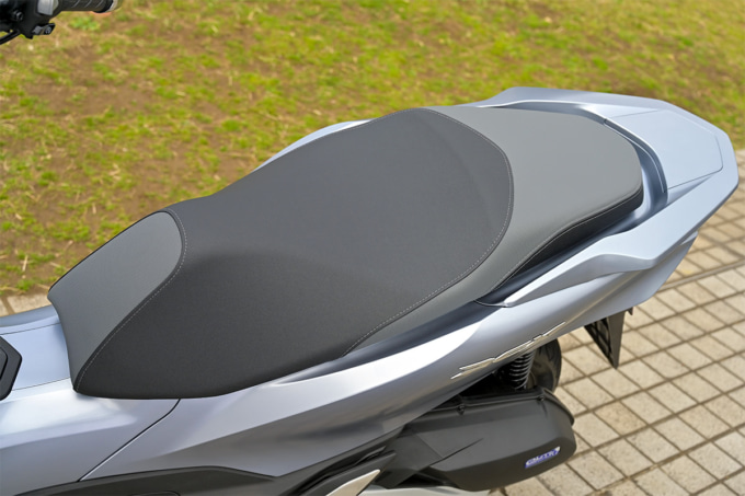 HONDA PCX(2021年モデル)シート